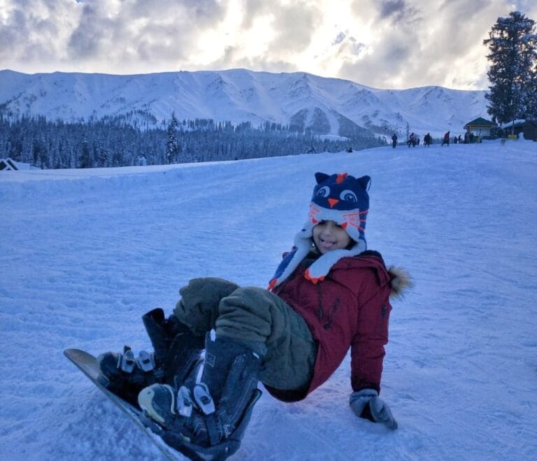 Snowboarding 6 Nights 7 Day Package