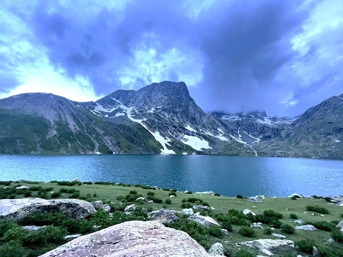 Kashmir Great Lakes Trek 6 Nights 7 Days Package